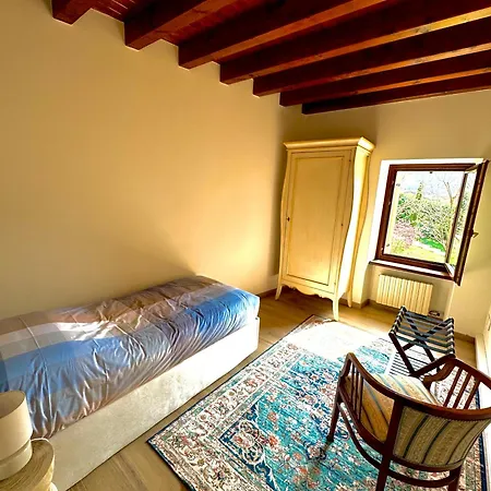 Borghetti Apartment *